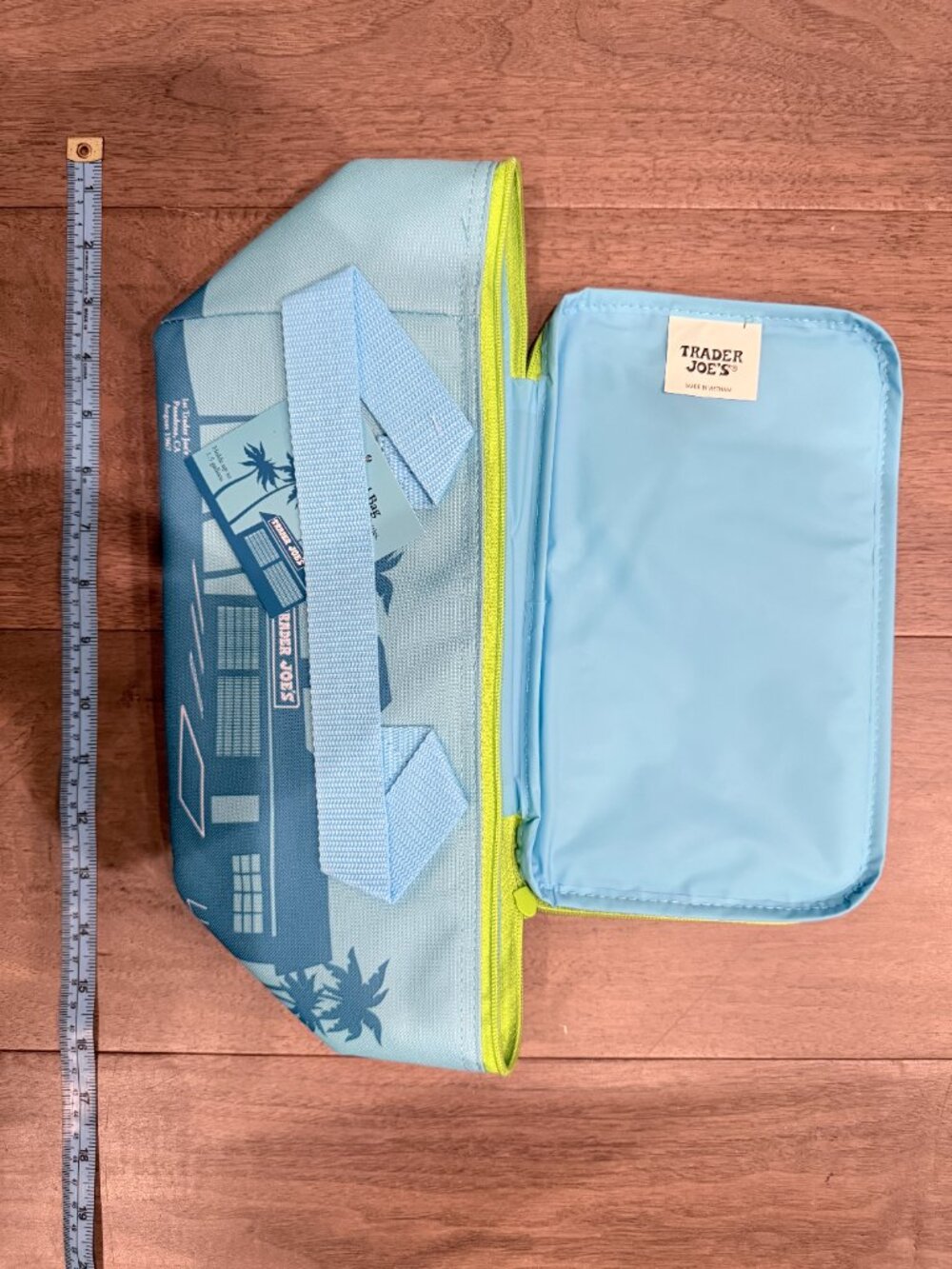 NWT Trader Joe's Mini Insulated Bag - Baby Blue with Yellow Zipper